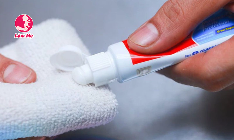 Thử thai bằng kem đánh răng có thực sự chính xác?
